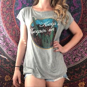 Life Clothing Co. Keep On Keeping On T-shirt SMALL